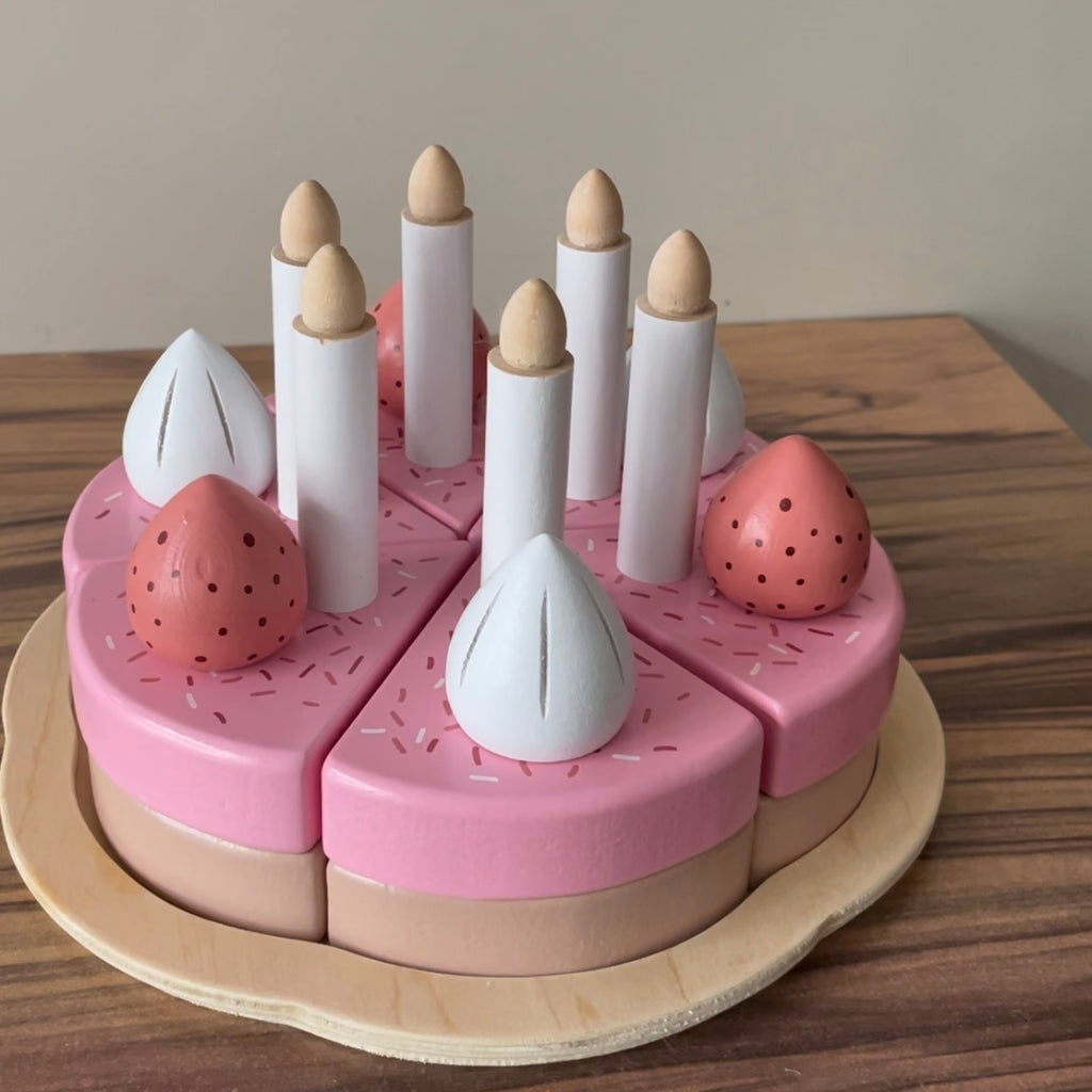 Pretend Play - Birthday Cake (Strawberry Shortcake with Candles) - Happyness