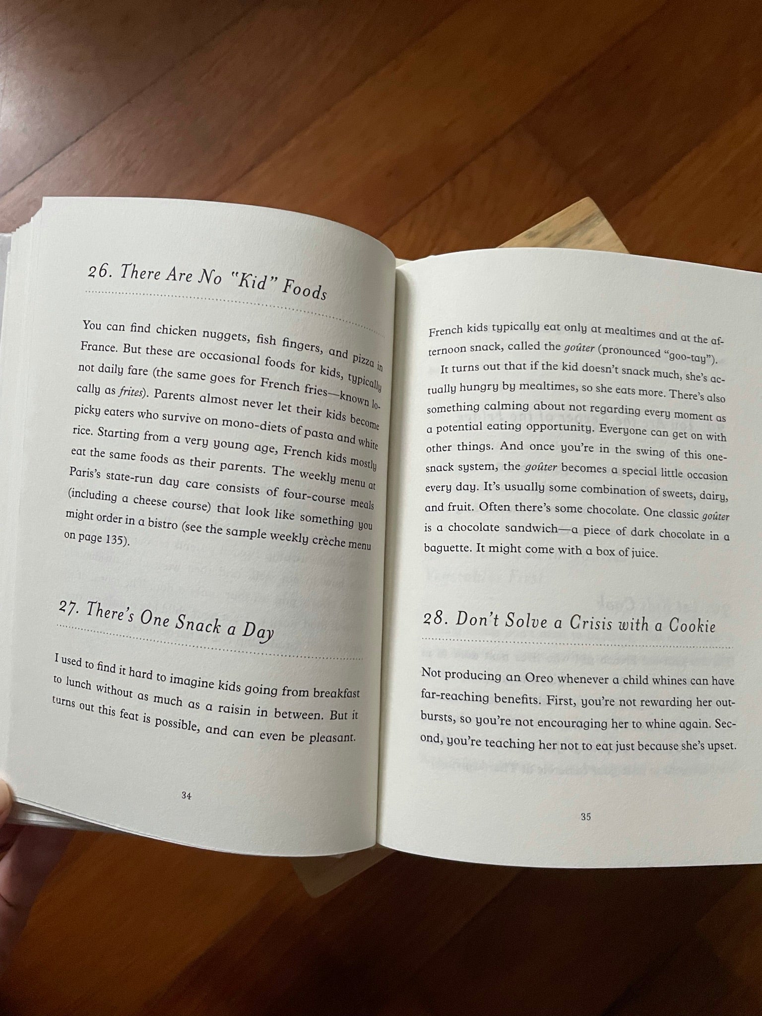 Bébé Day By Day by Pamela Druckerman - Happyness